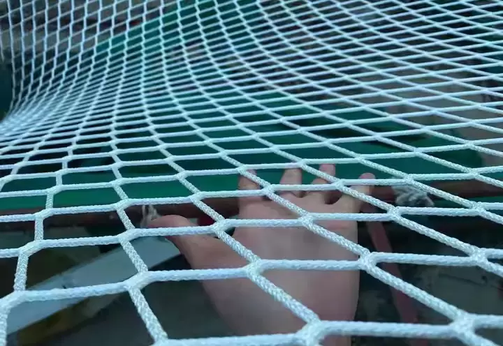 ตาข่ายคริกเก็ต 100*10 ฟุต กรงคริกเก็ต 20 ฟุต ตาข่ายนิรภัยคริกเก็ตสำหรับกีฬา